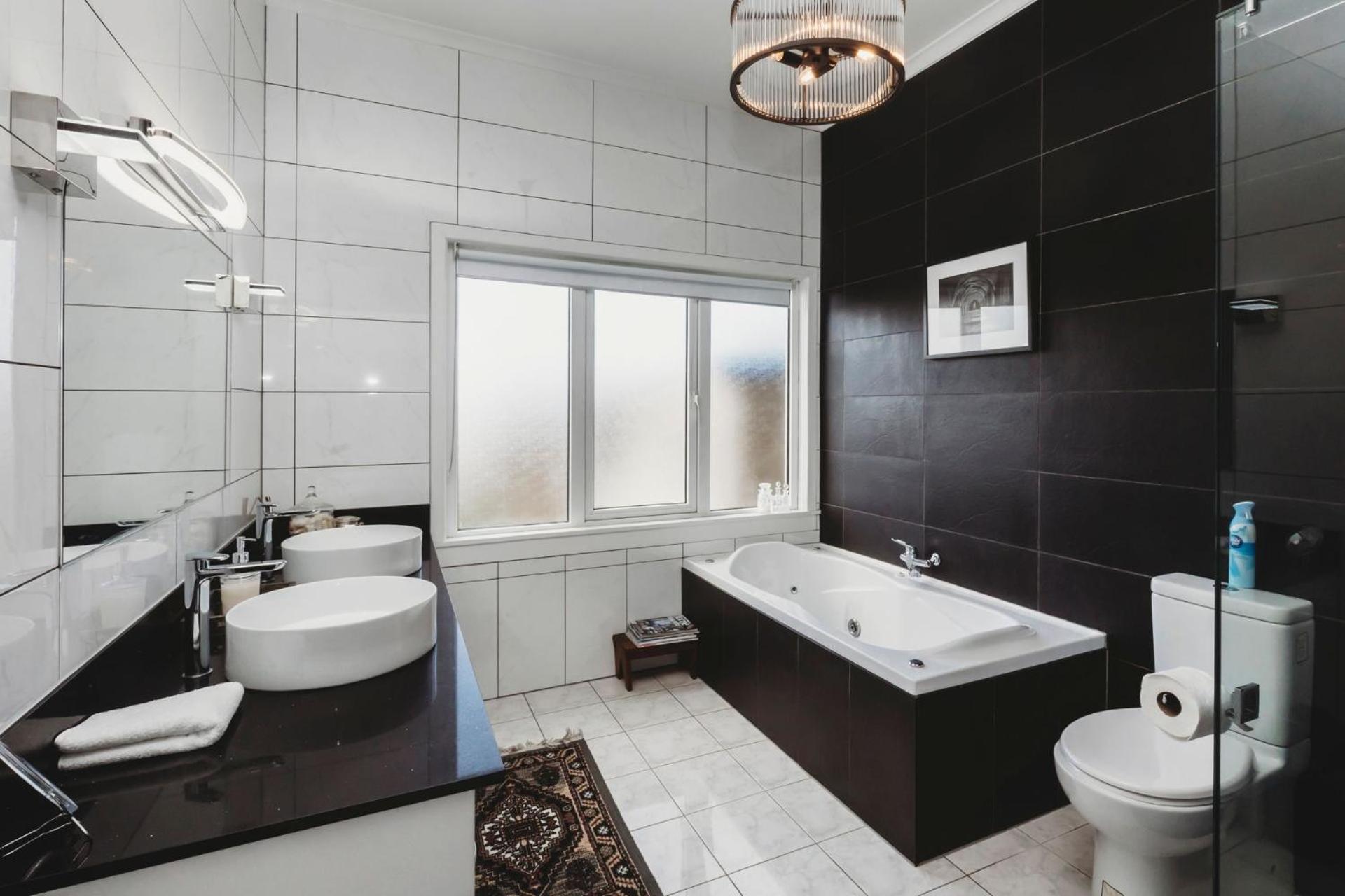 Timata Ora Sleeps 14 Villa New Plymouth Ngoại thất bức ảnh