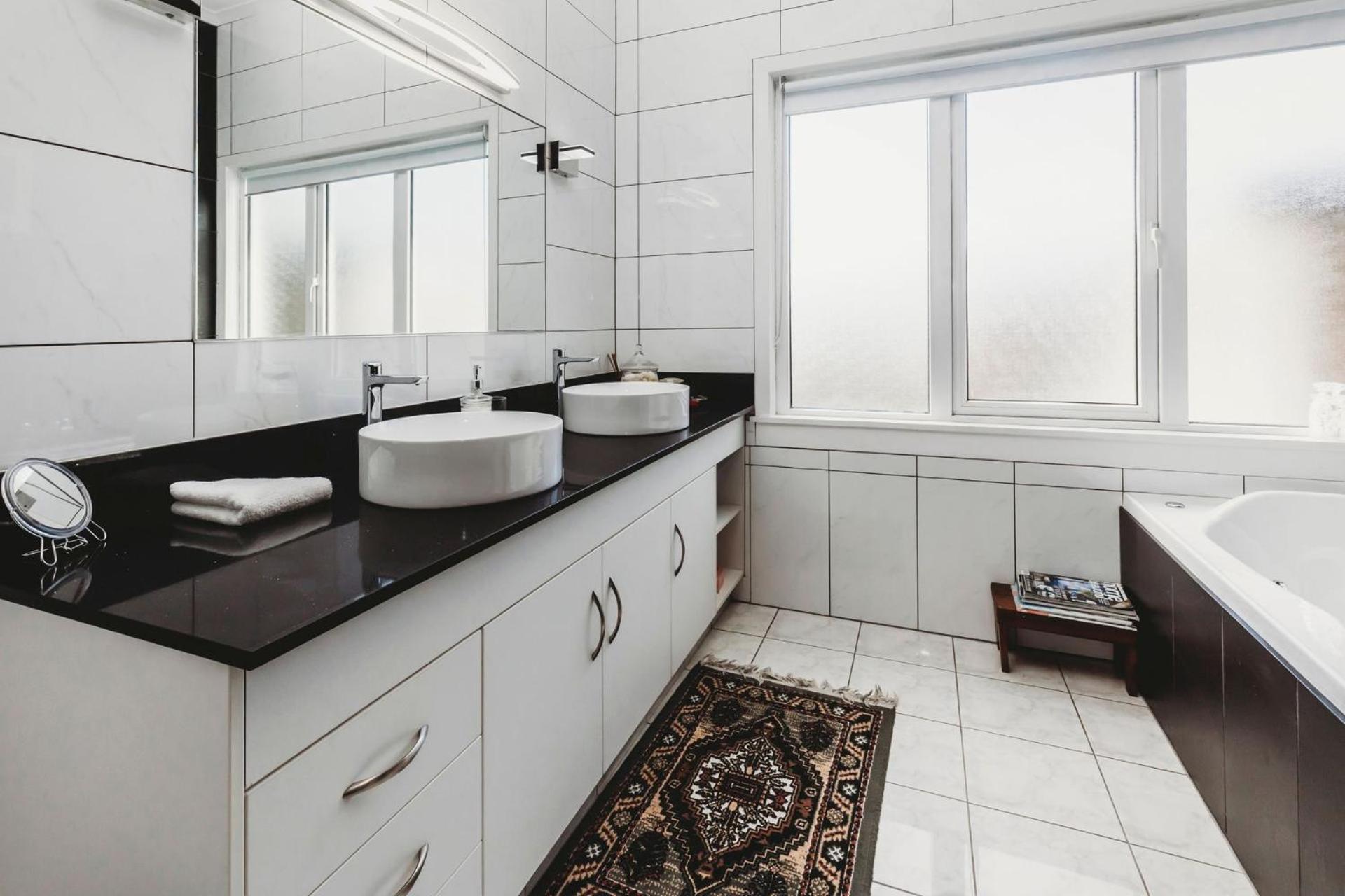 Timata Ora Sleeps 14 Villa New Plymouth Ngoại thất bức ảnh